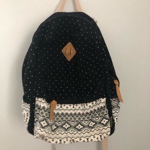 HiTop Fashion Black, Cream, Green, Grey Backpack!